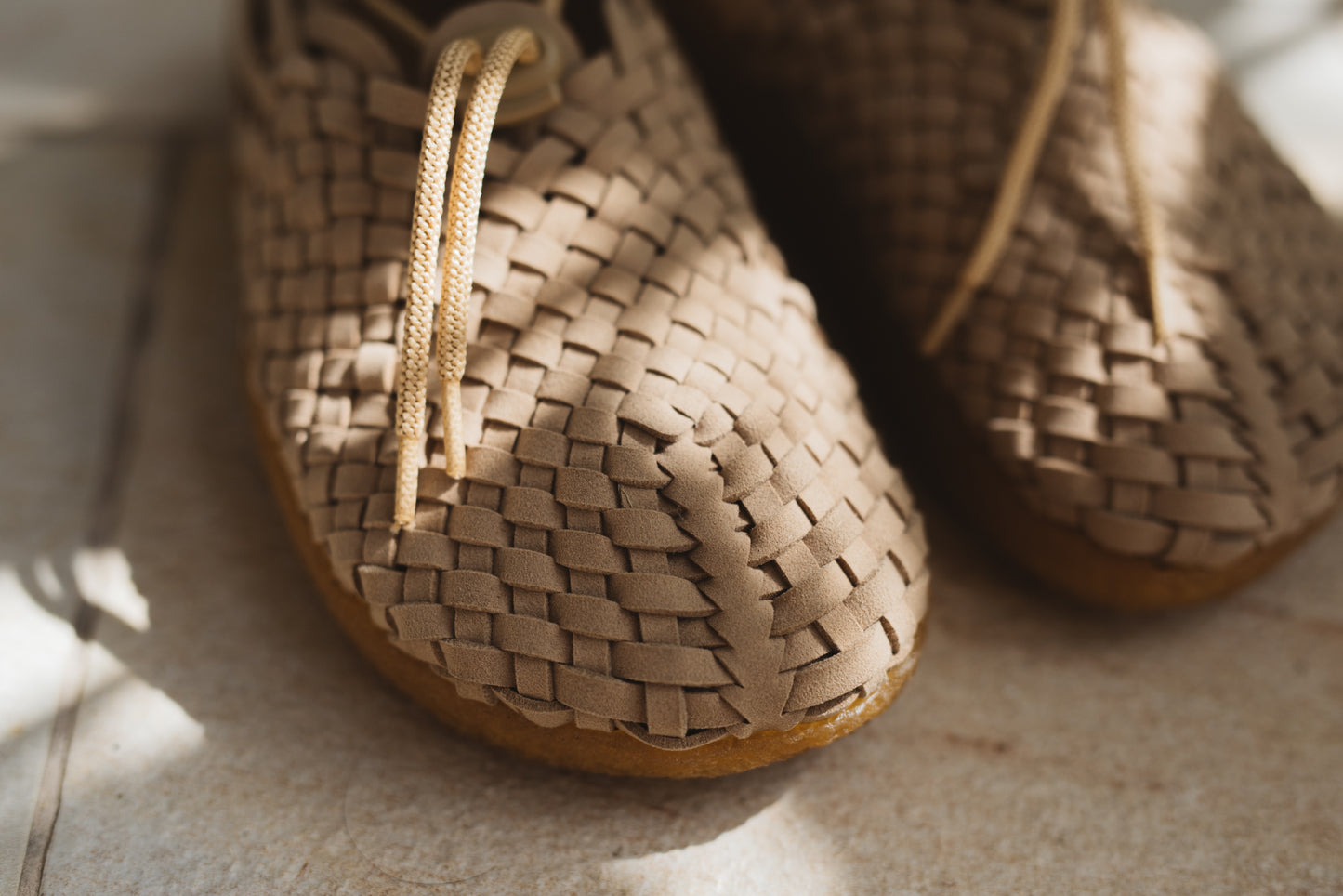 Latigo | Suede Vegan Leather | Crepe | Beige