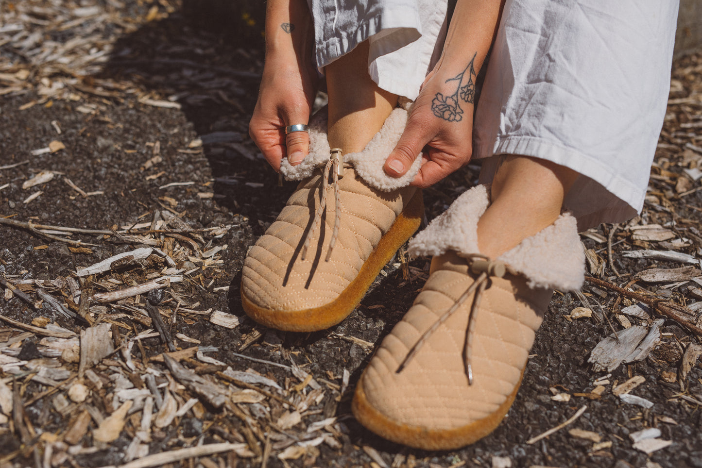 LITTLE DUME BOOT | VEGAN SUEDE | SHERPA | CREPE - OAK BUFF/TAN