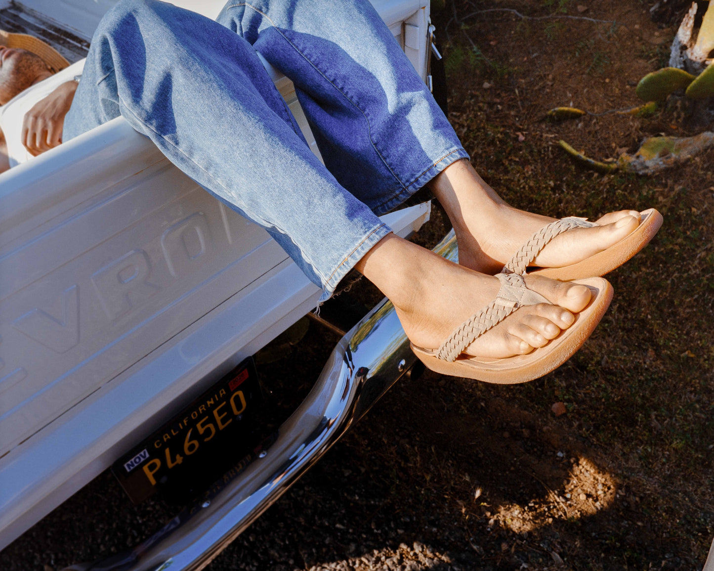 Surfrider Woven | Suede Vegan Leather | Rubber | Taupe | Tan