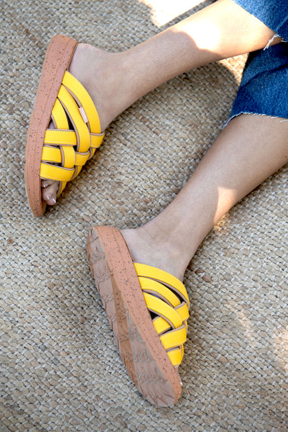Zuma LX | Recycled Poly | Cork Rubber | Yellow | Tan
